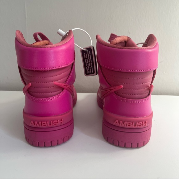 Nike AMBUSH x Dunk High Cosmic Fuchsia - Picture 5 of 12